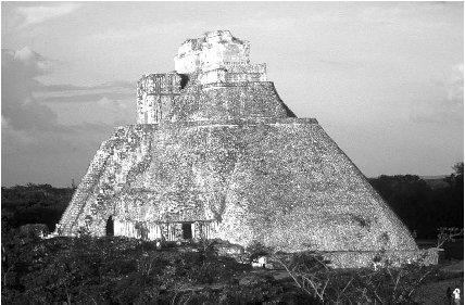 &#x00A9; Peter Langer/EPD Photos Pyramid of the Magician, Uxmal, Yucatan.