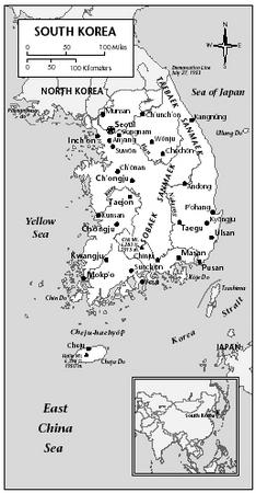 LOCATION: 33°7′ to 38°38′ N; 124°36′ to 130°56′ E. BOUNDARY LENGTHS: DPRK, 240 kilometers (149 miles); total coastline, 1,318 kilometers (819 miles). TERRITORIAL SEA LIMIT: 12 miles.