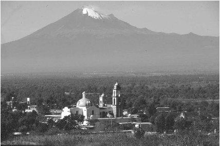 &#x00A9; Robert Frerck/Woodfin Camp Popocatepetl volcano viewed from the east, from a site between Tlaxcala and Puebla.