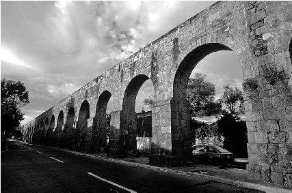 &#x00A9; Peter Langer/EPD Photos The aqueduct in the capital, Morelia, was built in 1785. It stretches for more than one mile (1.6 kilometers) through the city.