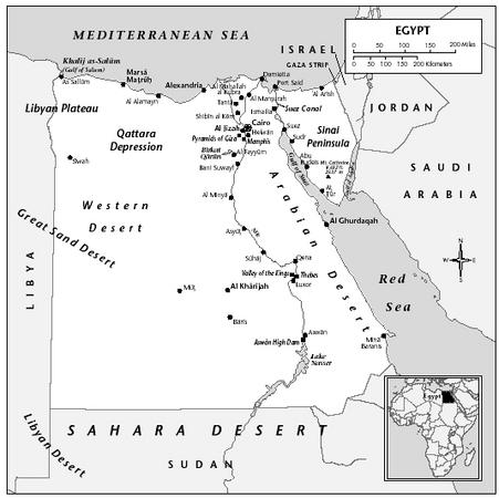 LOCATION: 21°35′ to 31°35′ N; 25° to 36° E. BOUNDARY LENGTHS: Total coastline, 2,450 kilometers (1,520 miles); Israel, 255 kilometers (160 miles); Gaza strip 11 kilometers (7 miles); Sudan: 1,273 kilometers (790 miles); Libya, 1,150 kilometers (716 miles). TERRITORIAL SEA LIMIT: 12 miles.