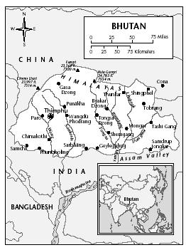 LOCATION: 26°42′ to 28°21′ N; 88°45′ to 92°8′ E. BOUNDARY LENGTHS: India, 605 kilometers (378 miles); China, 470 kilometers (290 miles).